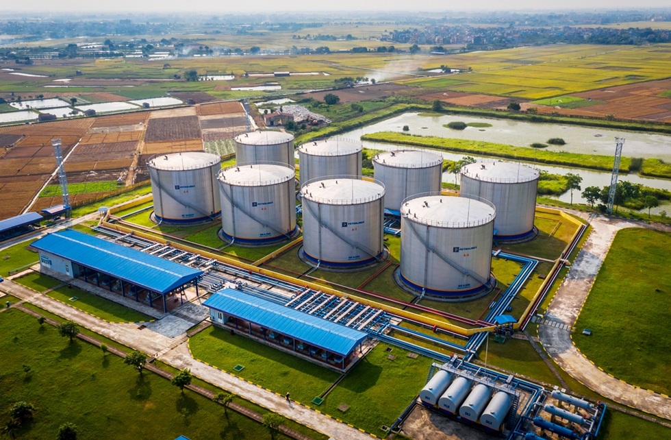 Điều gì đang xảy ra với thị trường xăng dầu? - 2 Điều gì đang xảy ra với thị trường xăng dầu? - 2