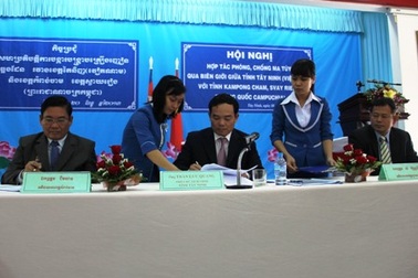 Tây Ninh kết hợp cảnh sát Campuchia chống tội phạm ma túy