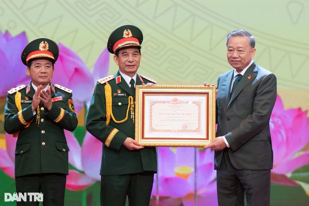 Thư cảm ơn của Quân ủy Trung ương, Bộ Quốc phòng - 1 Thư cảm ơn của Quân ủy Trung ương, Bộ Quốc phòng - 1