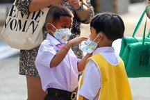 Thái Lan: Một trường học chuyển sang học trực tuyến do dịch Covid-19 bùng phát