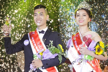 Cặp đôi ĐH Ngoại ngữ đăng quang Đại sứ ĐHQG Hà Nội