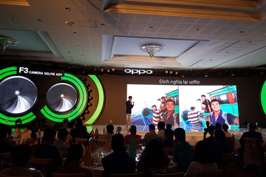 Oppo F3 chính thức ra mắt tại Việt Nam, giá 7,5 triệu đồng