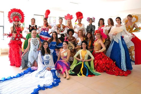 Những hình ảnh đầu tiên của Mỹ Linh tại cuộc thi Hoa hậu Thế giới 2017