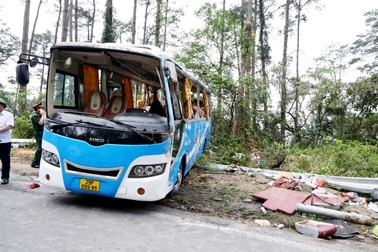 Vì sao xảy ra nhiều vụ tai nạn giao thông trên đèo Tam Đảo?