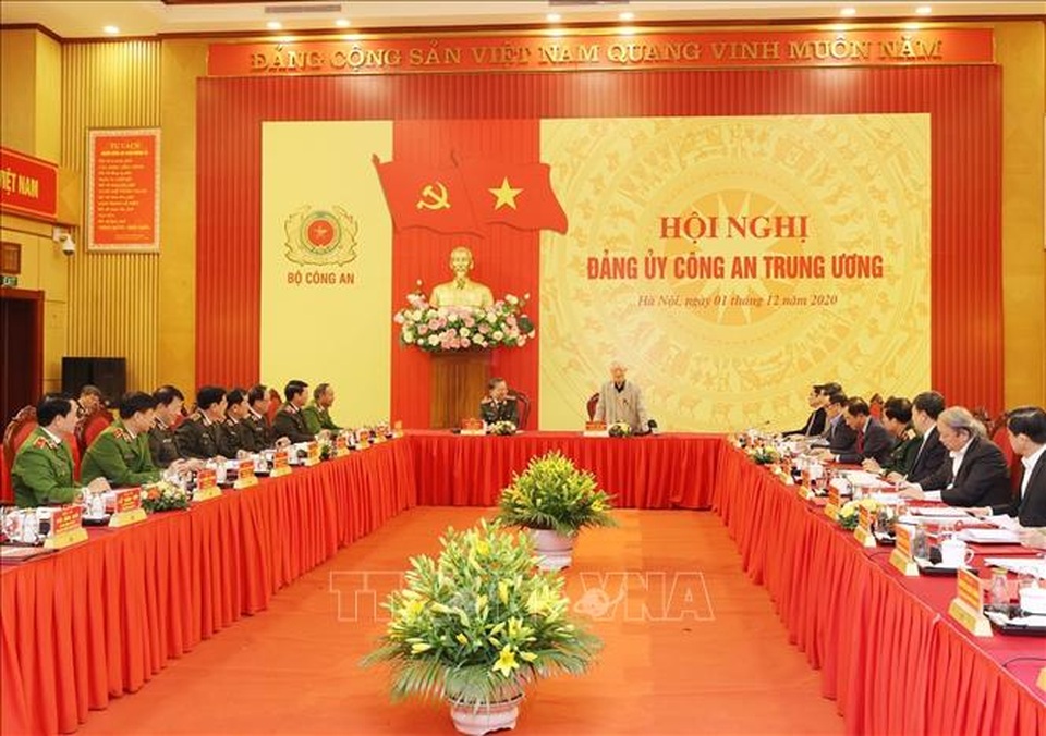 Tổng Bí thư, Chủ tịch nước: Công an tuyệt đối không để bị động, bất ngờ! - 3 Tổng Bí thư, Chủ tịch nước: Công an tuyệt đối không để bị động, bất ngờ! - 3