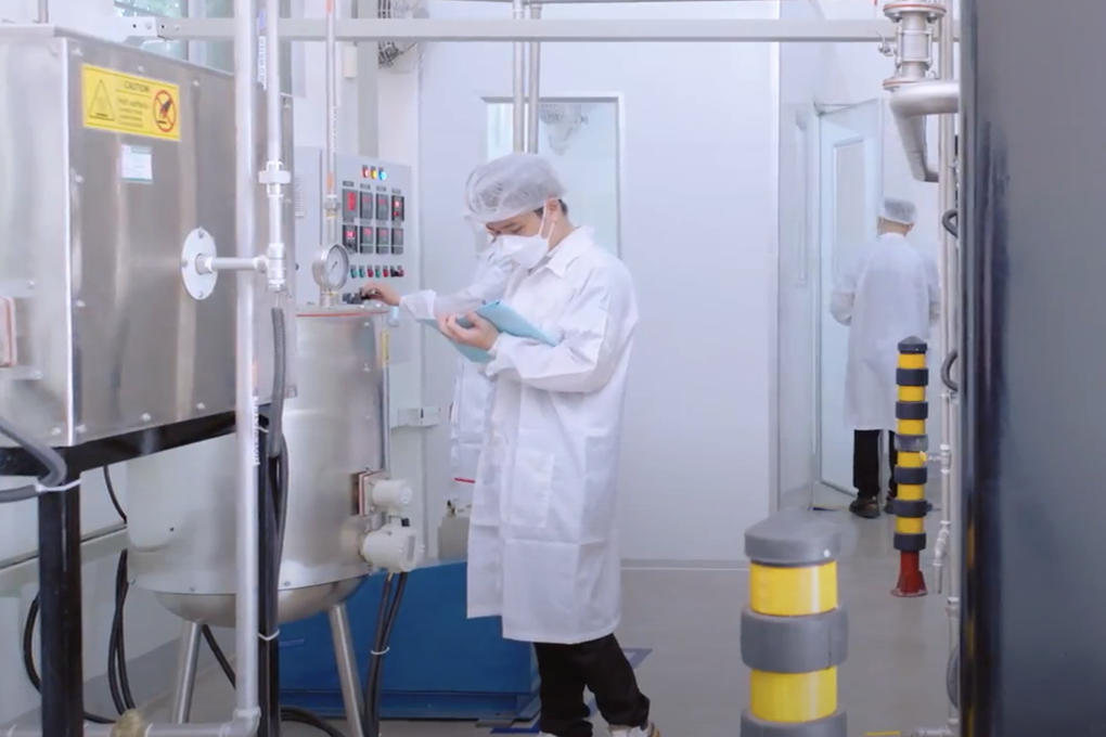 Giám đốc Sở Y tế TPHCM: Các lãnh đạo bệnh viện luôn mong đồ tốt, giá rẻ - 1 Giám đốc Sở Y tế TPHCM: Các lãnh đạo bệnh viện luôn mong đồ tốt, giá rẻ - 1