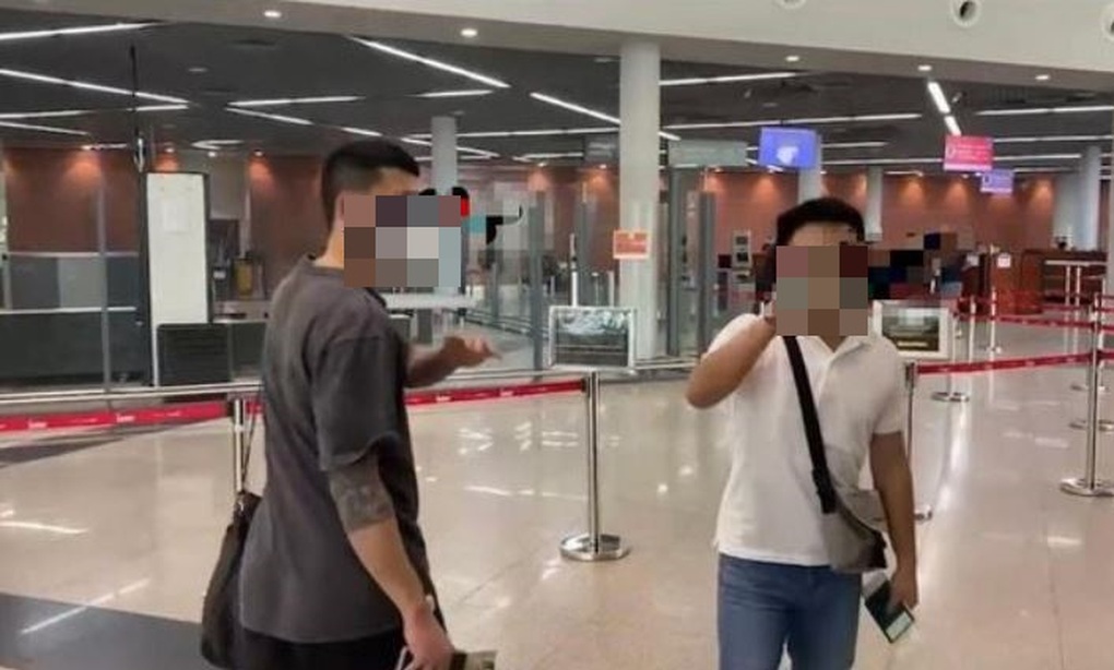 Bi kịch thanh niên rơi vào hang ổ lừa đảo, gia đình gom tiền chuộc về - 2 Bi kịch thanh niên rơi vào hang ổ lừa đảo, gia đình gom tiền chuộc về - 2