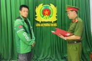 Thanh niên ghen tuông, hành hung nhân tình của bạn gái cũ ở TPHCM