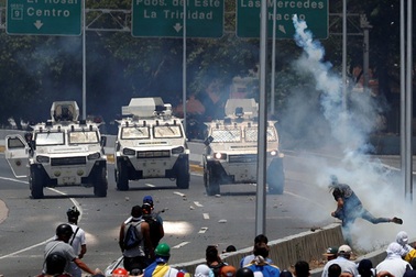 Nga lên kế hoạch ngăn Mỹ can thiệp quân sự vào Venezuela