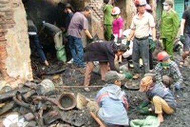 Cháy chợ Ba Đồn: Trắng tay trước Tết Nguyên đán