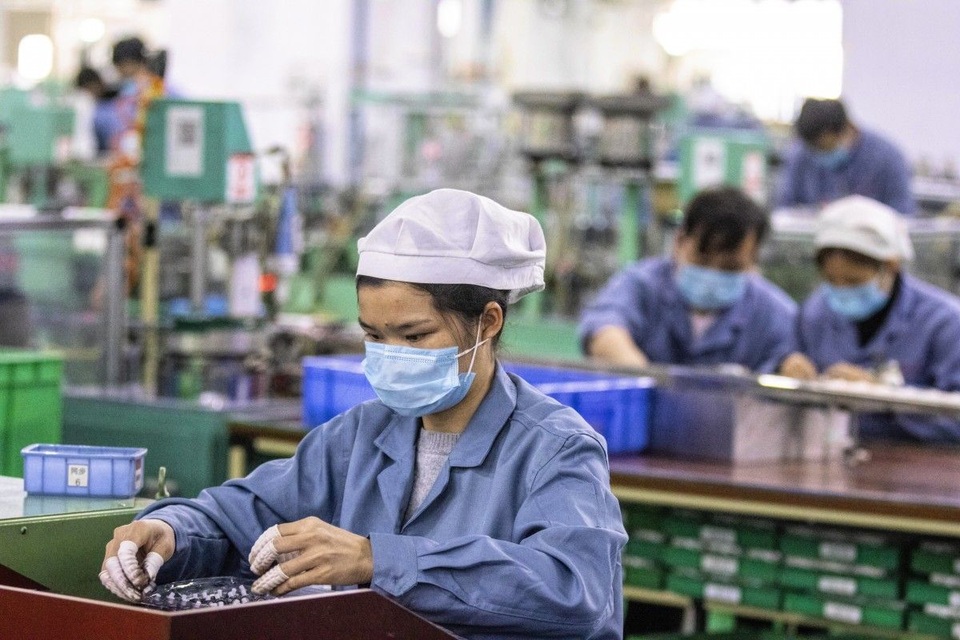 Hậu Covid-19: Cần hoãn, giãn và khoanh thuế để khoan sức dân - 1 Hậu Covid-19: Cần hoãn, giãn và khoanh thuế để khoan sức dân - 1