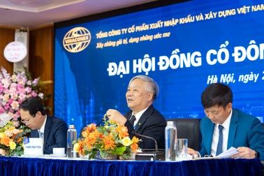 "Ông lớn" Vinaconex huy động hàng nghìn tỷ đồng, muốn "Nam tiến"