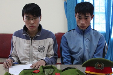 Giả danh cảnh sát giao thông để "phạt" người đi đường 