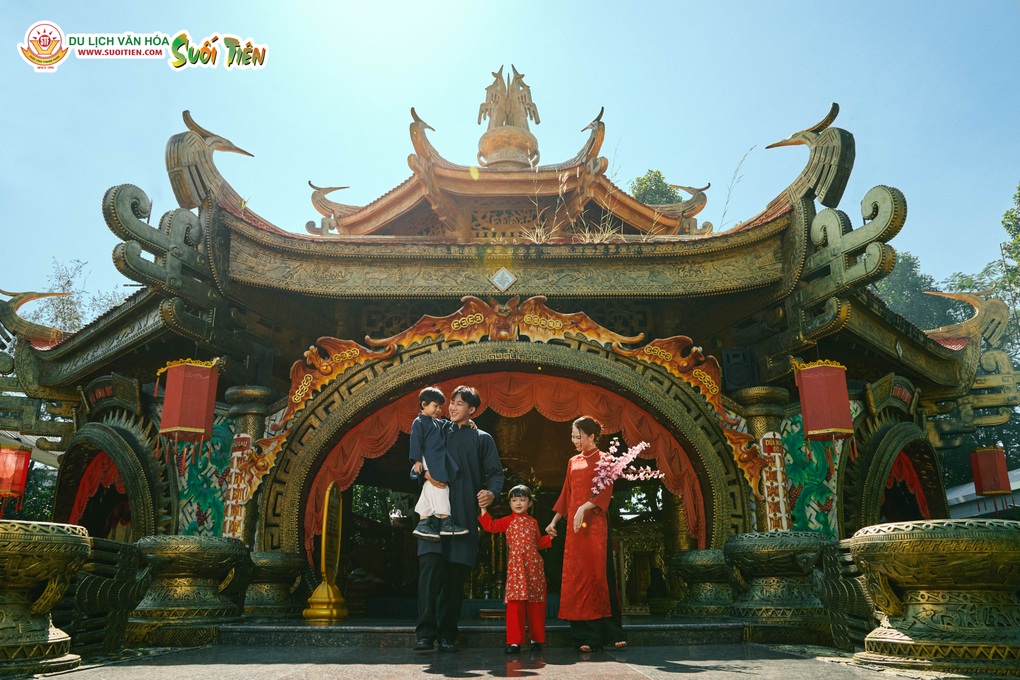 Trải nghiệm Tết xưa trường tồn và Tết nay hiện đại tại khu du lịch Suối Tiên - 2 Trải nghiệm Tết xưa trường tồn và Tết nay hiện đại tại khu du lịch Suối Tiên - 2