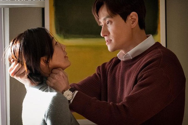 Chồng tôi được ca ngợi hoàn hảo trên mạng, thực tế khiến vợ con "khóc thét"