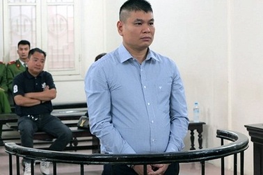 Hà Nội: Án chung thân cho kẻ nổ súng giết người ở quán vịt