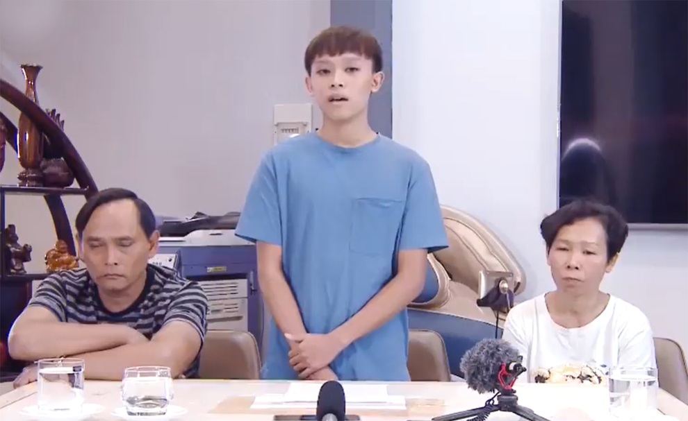Hồ Văn Cường xin lỗi Phi Nhung, mong tìm được người mạo danh chị ruột - 1 Hồ Văn Cường xin lỗi Phi Nhung, mong tìm được người mạo danh chị ruột - 1