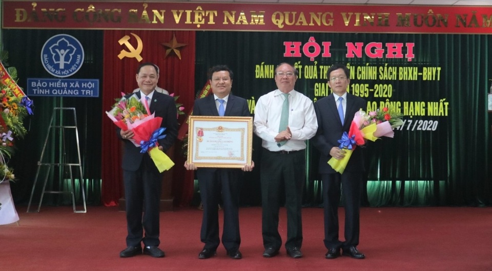 Quảng Trị: Gần 25.000 người hưởng chế độ lương hưu, trợ cấp BHXH - 1 Quảng Trị: Gần 25.000 người hưởng chế độ lương hưu, trợ cấp BHXH - 1