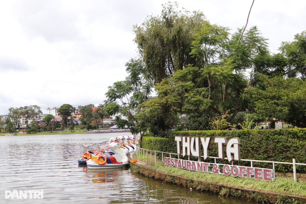 ຂໍ້ມູນໃໝ່ກ່ຽວກັບການປະມູນ 151 ຕື້ດົ່ງເພື່ອເຊົ່າຮ້ານອາຫານ Thuy Ta - 1 Vụ đấu giá thuê nhà hàng Thủy Tạ 151 tỷ đồng xuất hiện thông tin mới - 1