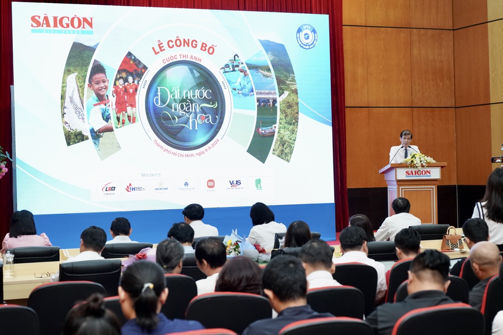 Khởi động cuộc thi ảnh Đất nước ngàn hoa - 1 Khởi động cuộc thi ảnh Đất nước ngàn hoa - 1