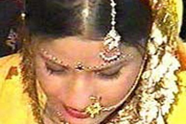 Những cô dâu Ấn Độ vỡ mộng ở trời Tây 