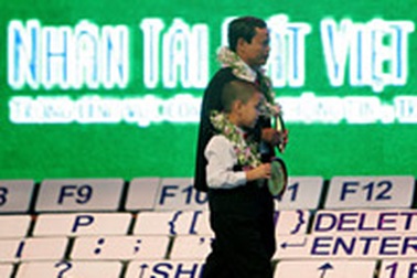 Chùm ảnh đêm trao giải cuộc thi Nhân tài đất Việt