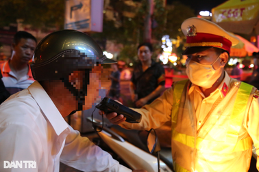 160 công chức, công an, bộ đội, nhà báo... vi phạm nồng độ cồn