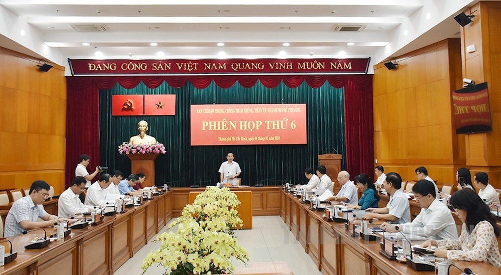 TPHCM xin hướng dẫn chi tiết việc bảo vệ người đấu tranh với tham nhũng - 1 TPHCM xin hướng dẫn chi tiết việc bảo vệ người đấu tranh với tham nhũng - 1