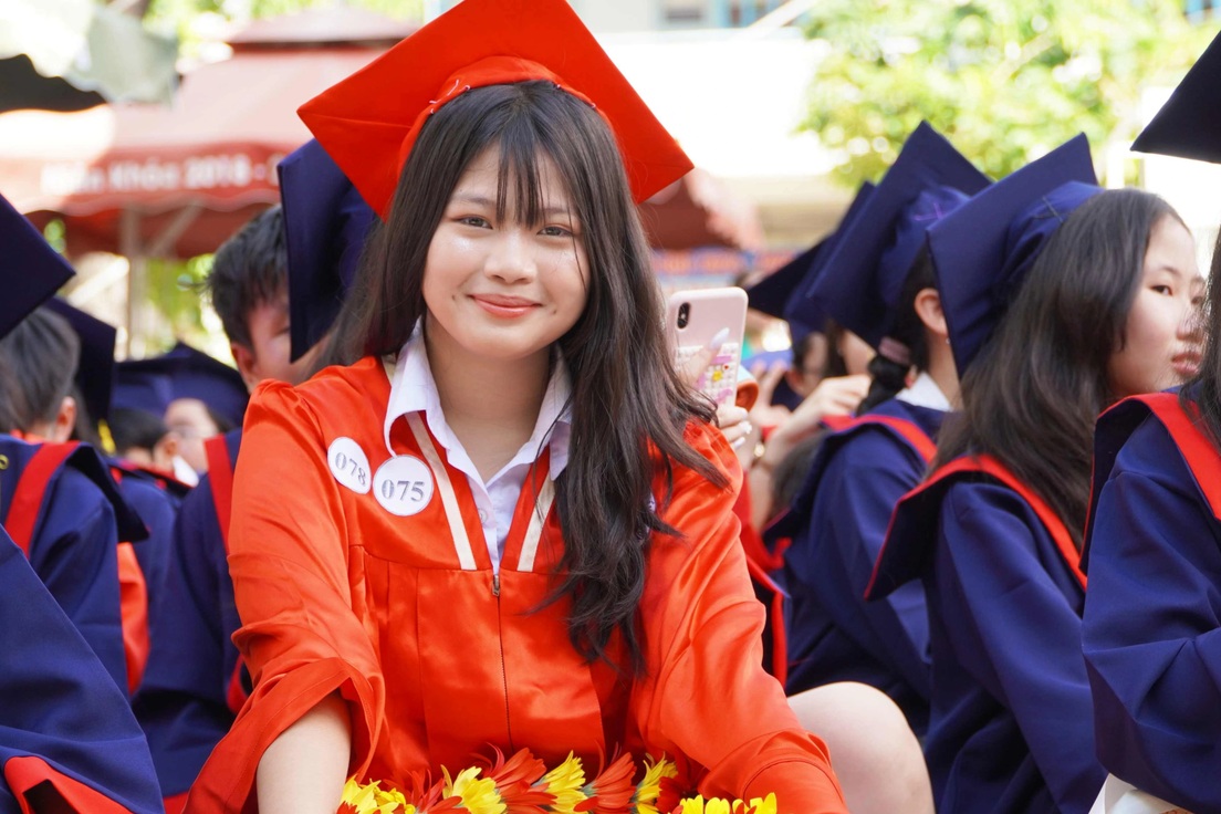 Khoảnh khắc trong veo tuổi 15, học sinh lớp 9 chào đón bước ngoặt mới