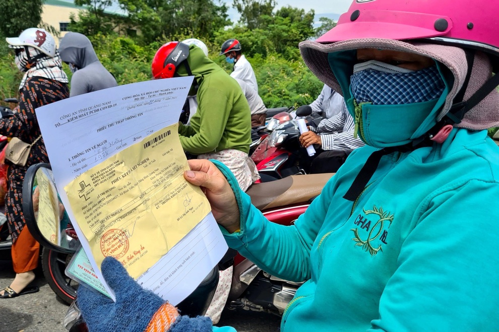 Hàng vạn người từ Đà Nẵng đổ về Quảng Nam trước giờ G - 6 Hàng vạn người từ Đà Nẵng đổ về Quảng Nam trước giờ G - 6