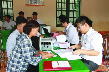 Gia tăng nguồn vốn phục vụ tiêu dùng tại địa bàn “Tam nông”