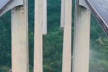 Một trong những cây cầu "chân dài" nhất thế giới