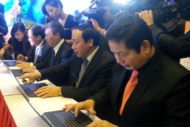 Chính thức vận hành hệ thống bán vé tàu điện tử