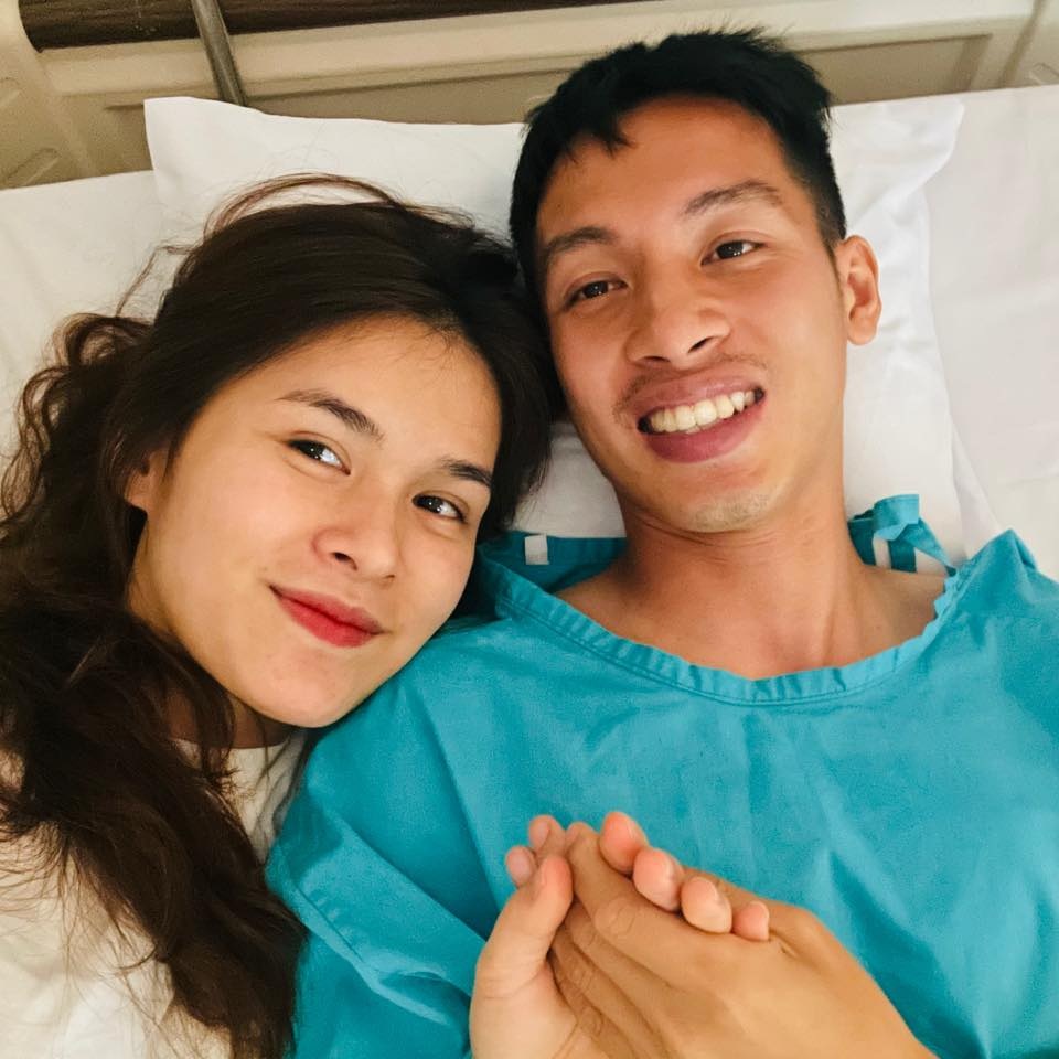 Người hâm mộ nhắn nhủ vợ Hùng Dũng là điểm tựa cho chồng - 1 Người hâm mộ nhắn nhủ vợ Hùng Dũng là điểm tựa cho chồng - 1
