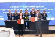 Ký kết thỏa thuận hợp tác EMG Education và Tập đoàn Giáo dục Pearson