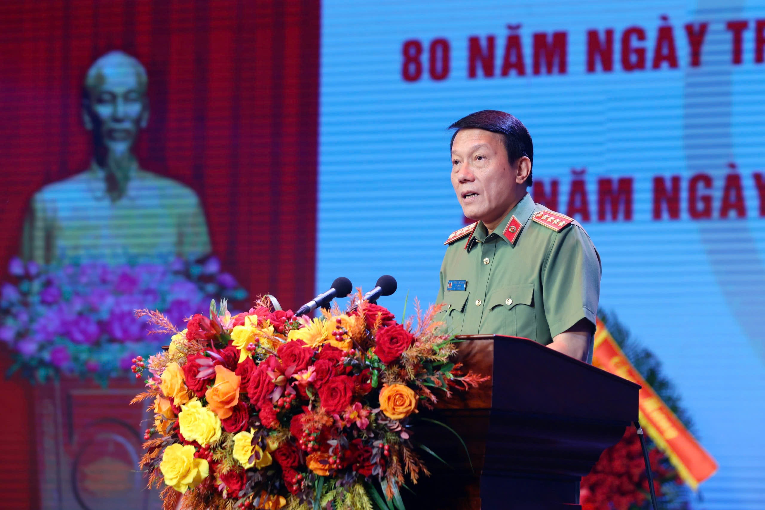 Công an TP Hà Nội nhận Huân chương Chiến công hạng Nhất - 2