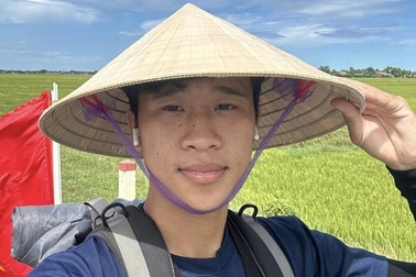 TikToker "Hà và Việt Nam" vừa bị tạm giữ hình sự là ai?