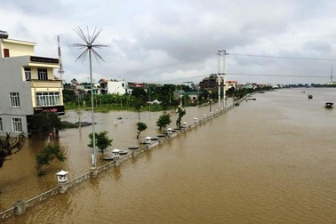 Nước sông Đáy dâng cao, nhiều xã bị ngập lụt