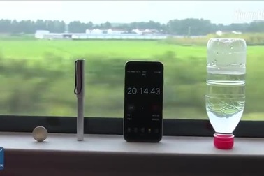 Tàu cao tốc ở Trung Quốc chạy 350km/h êm tới mức đồng xu vẫn đứng yên