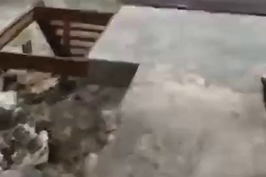 Siêu bão Irma hút cạn nước biển ở Bahamas