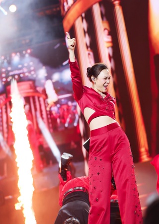 Ca sĩ Mỹ Tâm: Bức ảnh sau 23 năm gây sốt, lý do sống bình dị tuổi 44 - 2