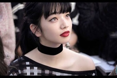 Vẻ đẹp cuốn hút của ngọc nữ Nhật Bản - Nana Komatsu