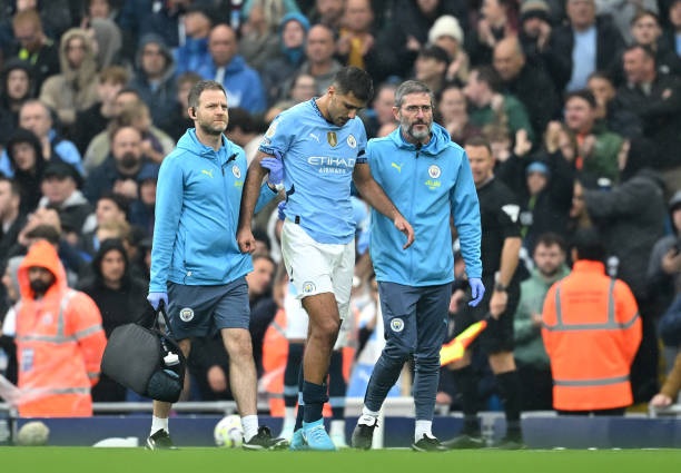 Man City trả giá đắt sau trận hòa may mắn trước Arsenal - 2