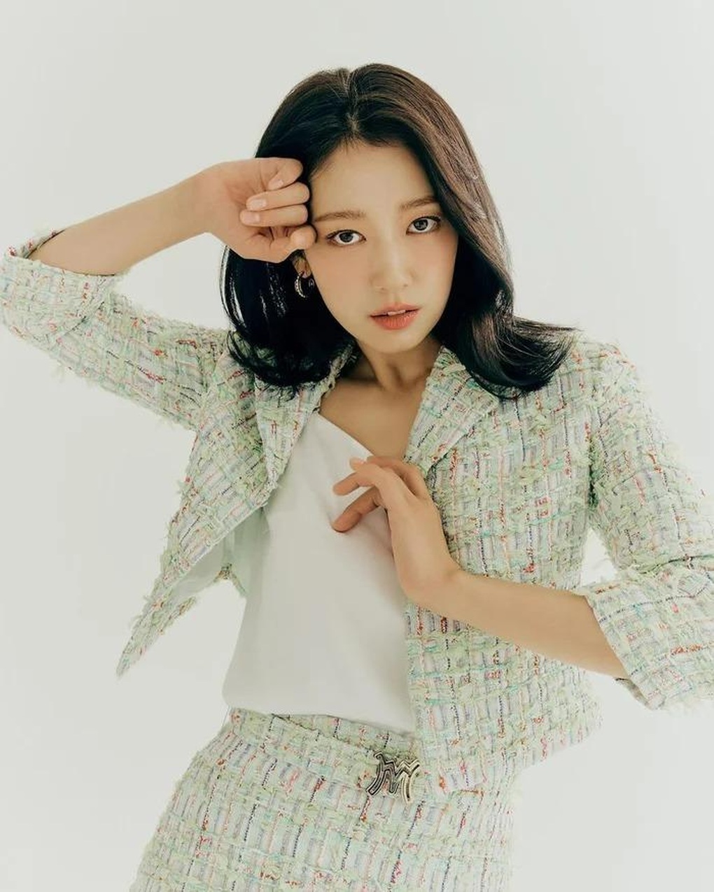 Mẹ bỉm sữa Park Shin Hye tái xuất đẹp không tì vết, hé lộ vai diễn mới - 5 Mẹ bỉm sữa Park Shin Hye tái xuất đẹp không tì vết, hé lộ vai diễn mới - 5