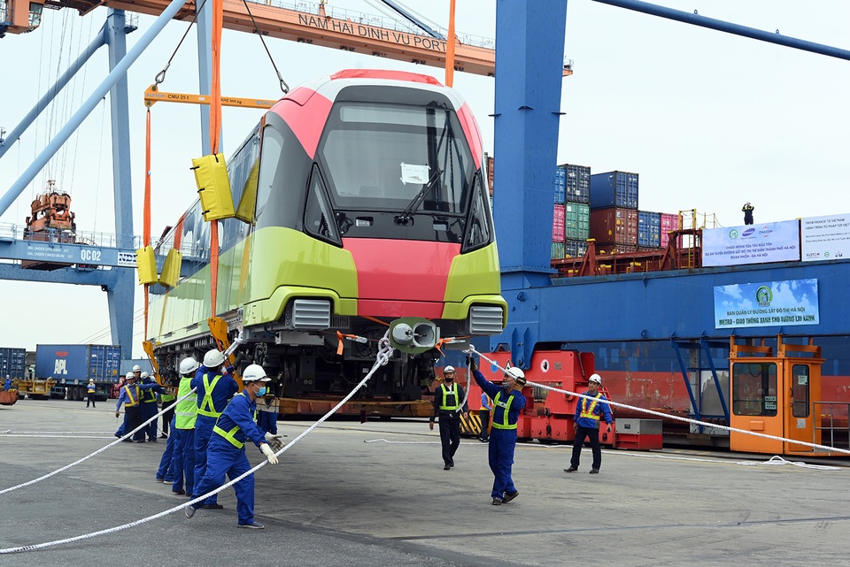 Hà Nội khai thác 5 tuyến đường sắt đô thị trong 10 năm tới - 1 Hà Nội khai thác 5 tuyến đường sắt đô thị trong 10 năm tới - 1