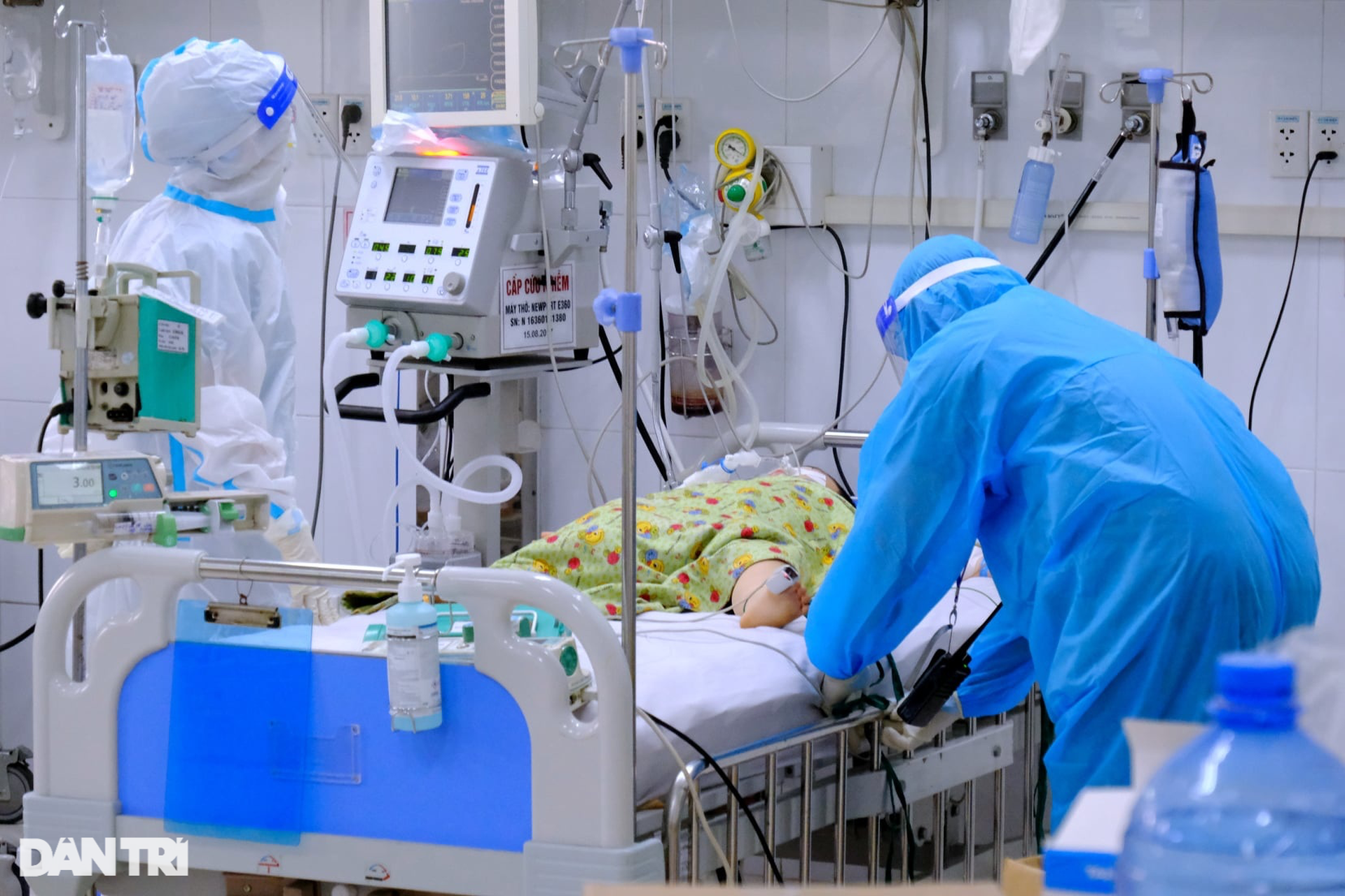 Một năm thách thức chưa từng có với ngành y tế TPHCM - 3 Một năm thách thức chưa từng có với ngành y tế TPHCM - 3