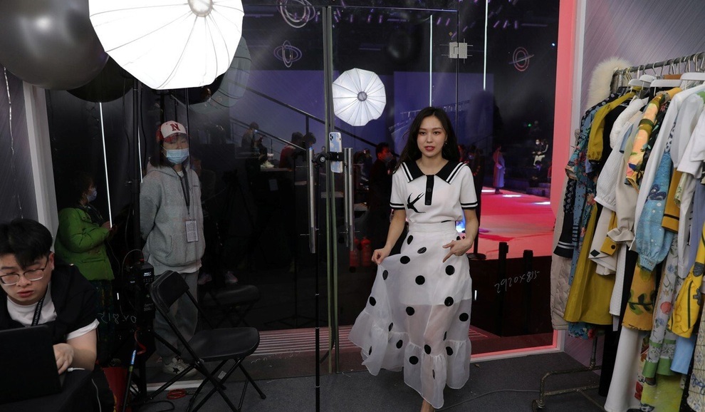 Bên trong lò đào tạo livestreamer tại Trung Quốc - 2 Bên trong lò đào tạo livestreamer tại Trung Quốc - 2