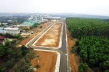 Giá đất đấu giá cao 4 lần mức khởi điểm, địa phương căng mình với sốt đất