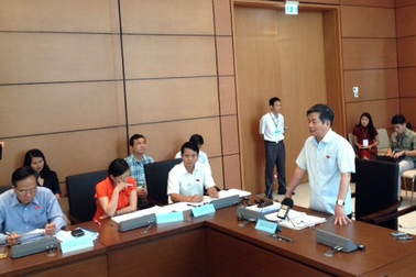 Bộ trưởng tiết lộ “sốc” về tình hình ngân sách