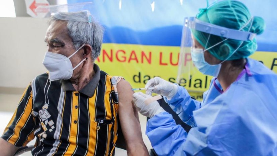 Indonesia hoãn tiêm vắc xin AstraZeneca, Thủ tướng Thái Lan vẫn tiêm - 1 Indonesia hoãn tiêm vắc xin AstraZeneca, Thủ tướng Thái Lan vẫn tiêm - 1